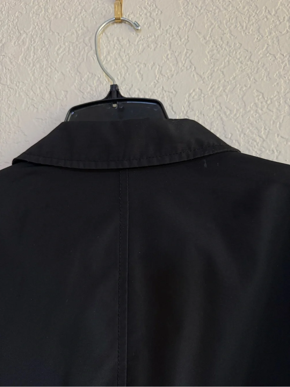 BR Men’s light weight rain jacket